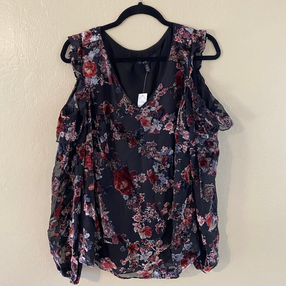 Velvet Floral and Black Sleeveless Blouse
